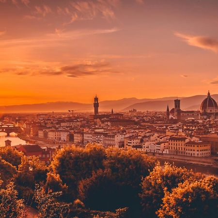 Appartamento Ponte Vecchio Con Posto Auto Su Richiesta Florencja Zewnętrze zdjęcie